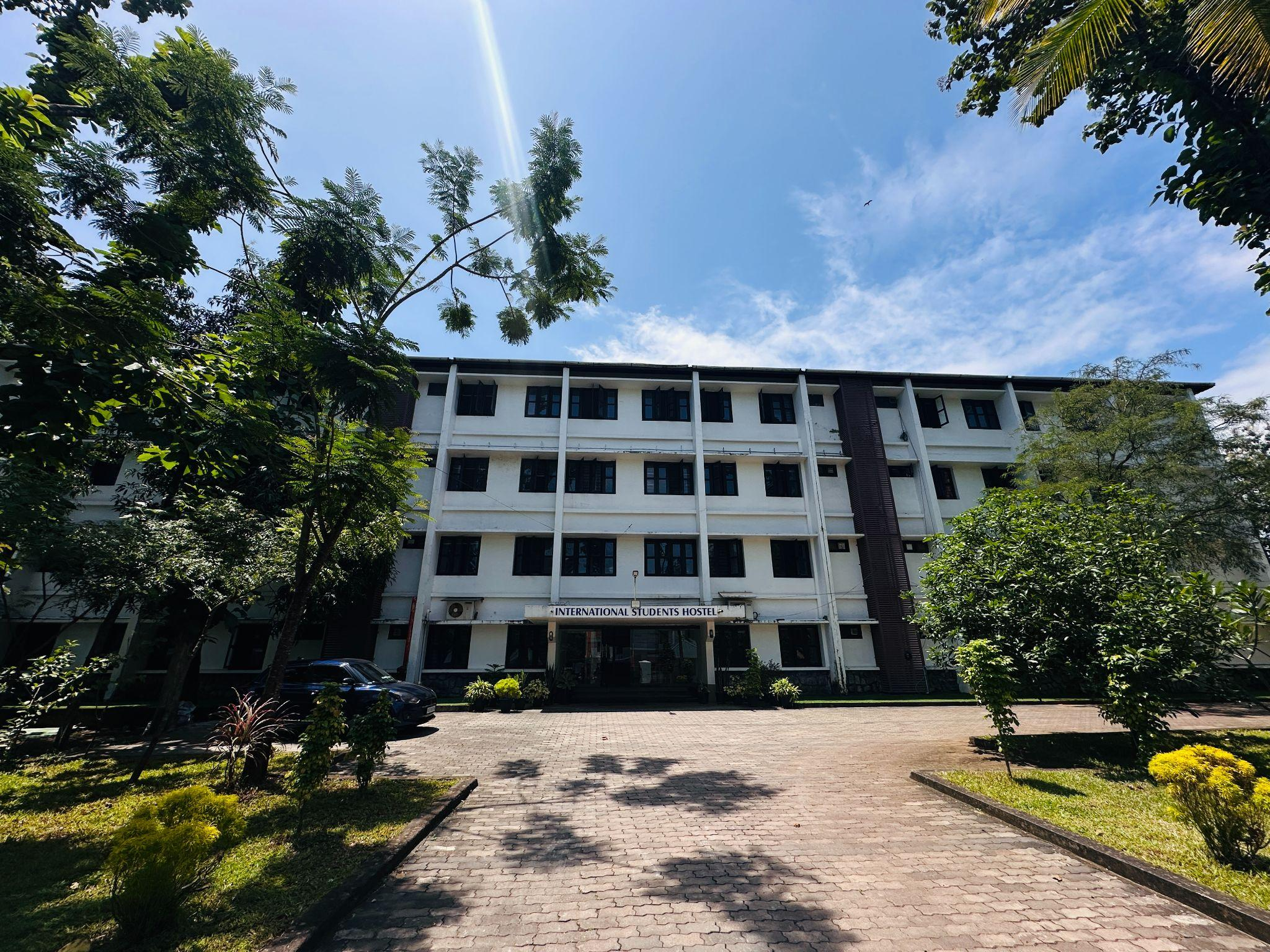 tkm engineering college hostel